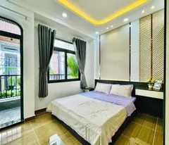 Gần Công Viên Làng Hoa - Hẻm thông 3m - (4 x 8)m - BTCT 2 Tầng