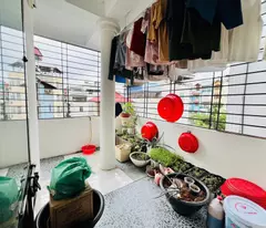 BÁN NHÀ CẦU GIẤY - LÔ GÓC -NHÀ ĐẸP Ở LUÔN - NGÕ NÔNG -  40M Ô TÔ ĐỖ - TƯƠNG LAI SÁT PHỐ