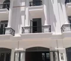 Bán nhà ngộp liền kề Vincom TP Tây Ninh