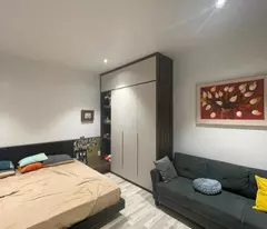Nhà mặt đường Lý Tự Trọng , vị trí cực đẹp , đang kinh doanh buôn bán tốt