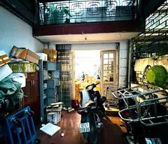 PHÂN LÔ - Ô TÔ 7 CHỖ LÙI CỬA - 10M RA Ô TÔ DỪNG ĐỖ NGÀY ĐÊM - KHU HIẾM NHÀ BÁN - NỞ HẬU.