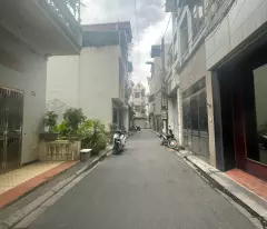 Bán nhà Kim Chung,đông Anh 60m lô góc, ngõ thông oto kinh doanh sẵn nhà c4 giá chưa đến 5ty.