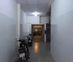 TOÀ NHÀ CÓ 35 PHÒNG XÂY MỚI, MẶT TIỀN TRUNG TÂM DĨ AN ( KẾ BÊN VINCOM PLAZA) BÌNH DƯƠNG ( thu nhập