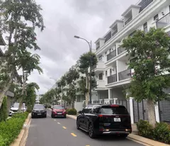 Bán liên kề La Vida Vũng Tàu 4ty465  bao thuế phí sang nhượng