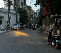 Bán Nhà La Khê 35m², ô tô vào nhà, 4 Tầng, MT 4,4 Chính Chủ, Full Nội Thất - Giá Nhỉnh 6,86 tỷ,