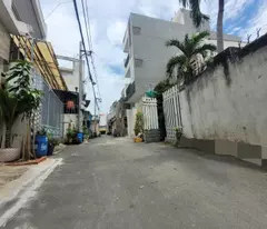 Nhà hẻm hơi, Đường 109, Phước Long B, Q9. 68m - 5,3 tỷ.