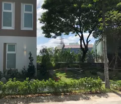 Nhà phố hoàn thiện trong ngoài, đường 13m giá 990tr