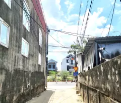 Bán Nhà 2 tầng Nguyễn Tất Thành - Sau 1 Nhà Mặt Tiền, Gần khu An Đông Villa