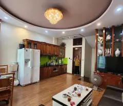 BÁN NHÀ MẶT PHỐ TÔN ĐỨC THẮNG, ĐỐNG ĐA,44M2 6 TẦNG, KINH DOANH ĐỈNH -Ở SƯỚNG - MT 5M - 3 BƯỚC RA