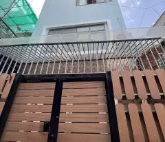 Bán CHDV 5 tầng thu nhập trên 40tr/th kế hẻm ô tô Huỳnh Tấn Phát quận 7