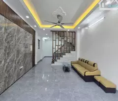 Nhà 30m x3 tầng mới giá 4x tỷ ở ngay, gần chợ Tam Hiệp Thanh Trì, gần ô tô đỗ