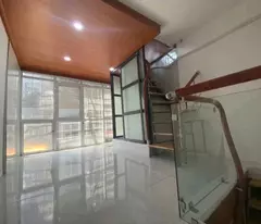 BÁN NHÀ TẬP THỂ BA TẦNG - TÒA A4 - 90M2 - NHỈNH 2 TỶ - KHU VỰC TRUNG TÂM - TIỆN ÍCH ĐẦY ĐỦ - Ở