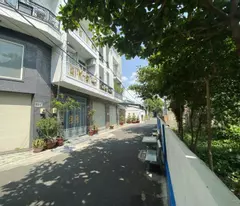 Hẻm Nhựa 6M - Cống Lở Tân Bình - 4 TẦNG MỚI ĐẸP - 94M2 Chỉ 7.3 TỶ - RẺ NHẤT