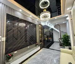 Bán nhà phố ĐỘI CẤN, 5 tầng MT 4m, 30m ra ô tô tránh. Phù hợp gia đình nhỏ ở cực thích. Giá 5.2 tỷ.