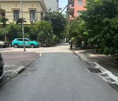 Bán nhà Phân lô Nghĩa Đô, DT 80m, MT 4.5m, ô tô tránh. Phù hợp vừa ở vừa kinh doanh. Giá 24.5 tỷ.
