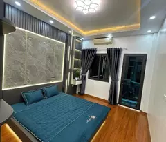 BÁN NHÀ GẦN ĐẠI HỌC BÁCH KHOA, 40M, 5T, OTO ĐỖ CỬA, Ở NGAY, CHỈ 5 TỶ