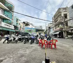 CHỦ NGỘP BANK 3 TỶ , CẦN BÁN GẤP NHÀ MẶT TIỀN ĐƯỜNG 3/2  10M KINH DOANH NGÀY ĐÊM - VỊ TRÍ ĐỈNH -