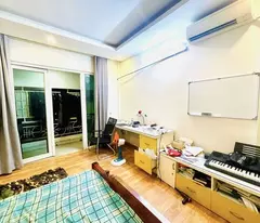 Bán Nhà Cách Mạng Tháng 8 Phường 13 Quận 10.