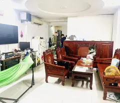 Bán Nhà Cách Mạng Tháng 8 Phường 13 Quận 10.