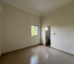 Chỉ 20tr.tháng. CHO THUÊ NHÀ 3 TẦNG MẶT TIỀN BÀ TRIỆU
