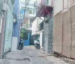 BÁN NHÀ CMT8 - DT NHỎ - GIÁ TIỀN BÉ  - TRUNG TÂM Q10 - SỔ HỒNG RIÊNG