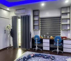 BÁN NHÀ LẠC LONG QUÂN-NHÀ ĐẸP NGÕ THÔNG - Ô TÔ 7 CHỖ VÀO NHÀ - 2 THOÁNG TRƯỚC SAU - TẶNG FULL NỘI