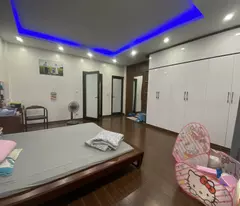 BÁN NHÀ LẠC LONG QUÂN-NHÀ ĐẸP NGÕ THÔNG - Ô TÔ 7 CHỖ VÀO NHÀ - 2 THOÁNG TRƯỚC SAU - TẶNG FULL NỘI