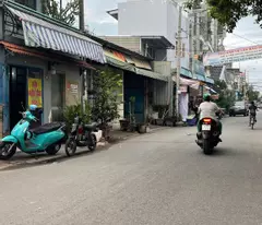 MẶT TIỀN ĐƯỜNG NHỰA 8M KINH DOANH SẦM UẤT NGÀY ĐÊM - GIÁP Q6 VÀ TÂN PHÚ - NHÀ 2 TẦNG 4M ×17M -