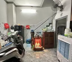 Bán Nhà Mặt Tiền Hẻm Đường Ba Tháng Hai Phường 14 Quận 10.