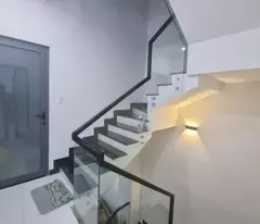 MỚI !!!  bán nhà 3 tầng quận 10 , 1 trệt 1 lầu 1 sân thượng gần Nhật Tảo , 39 m2 chỉ nhỉnh 6 tỷ (
