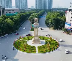 Bán 2 lô đất đấu giá gần vòng xuyến văn giang diên tích 100.8m, 100m co vỉa hè