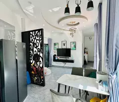 CẦN BÁN NHÀ ĐẸP 2 TẦNG FULL NỘI THẤT XỊN GẦN BÀU VÁ 1