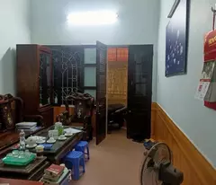 BÁN NHÀ HOÀNG QUỐC VIỆT QUẬN CẦU GIẤY PHÂN LÔ NGÕ TRƯỚC SAU Ô TÔ ĐỖ CỬA