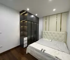 Bán nhà phố Lê Thanh Nghị, Hai Bà Trưng 30m, 6 tầng. Giá: 5.65 tỷ