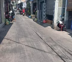 NHÀ 1/ ĐƯỜNG SỐ 5 - NGAY CHỢ BÌNH LONG - 24M2 - 2 TẦNG - 2PN GIÁ 2.3 TỶ TL