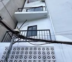 Cực hiếm !. Bán nhà Xuân La 5 tầng mt 4.2 lô góc ô tô vào tận cửa , giá 9.4 tỷ