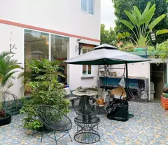 Bán biệt thự sân vườn195m2, chỉ 5.9 tỷ