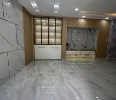 MẶT TIỀN CÁCH HẺM 10M 
DT NGANG 4.5 X 15 ĐÚC 3 TẤM HƠN 79 TRIỆU M Q4