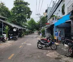 Bán nhà mặt tiền Tân Thới Nhất 5, Tân Thới Nhất, Quận 12,  
DT 100m2 (5.25 x 24) x C4, 
Chỉ