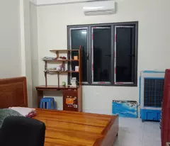BÁN NHÁ LAI XÁ DT 40M XÂY 4 TẦNG OTO ĐÕ CỬA GIA 5,5TY