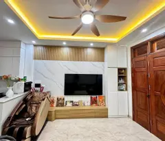 BÁN NHÀ ĐÔNG QUAN 35M2 - GIÁ NHỈNH 6 TỶ - TRUNG TÂM 4 QUẬN - 5 TẦNG MỚI ĐẸP LONG LANH - NGÕ NÔNG
