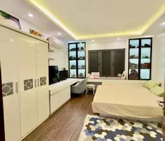 BÁN NHÀ ĐÔNG QUAN 35M2 - GIÁ NHỈNH 6 TỶ - TRUNG TÂM 4 QUẬN - 5 TẦNG MỚI ĐẸP LONG LANH - NGÕ NÔNG
