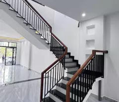 NHÀ MỚI XÂY,GIÁ TỐT (RA CĂN NÀO BÁN CĂN ĐÓ)