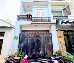 NGAY LÊ VĂN QUỚI - ĐƯỜNG SỐ 8 - NHÀ 2 TẦNG 2PN - HẺM XE HƠI - 40M2 - GIÁ 3.8 TỶ
