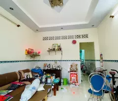 Bán nhà Đông Hưng Thuận 29, Đông Hưng Thuận, Quận 12, 
DT 57/60m2 (4 x 15) x 2 tầng,
Chỉ 3.78 tỷ