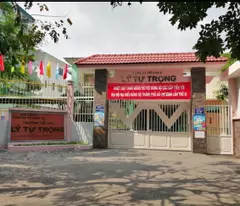 Bán nhà Nguyễn Văn Quá, Đông Hưng Thuận, Q 12, 62m2 (5 x 12.4), Chỉ 4.18 tỷ TL