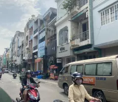 * Bán Nhà Mặt Tiền Kinh  Doanh  Sầm Uất Nguyễn Đình Chiểu 5tầng 6X12 (nở hậu)Hiếm Nhà Bán
