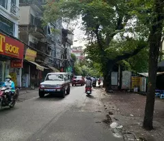 Sổ đỏ Ba Đình cách vài bước ra ô tô hiếm căn nhà tầm tiền nhỏ vị trí đẹp giá có 3,x tỷ