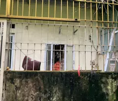 Sổ đỏ Ba Đình cách vài bước ra ô tô hiếm căn nhà tầm tiền nhỏ vị trí đẹp giá có 3,x tỷ