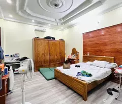 BÁN NHÀ HOÀNG HOA THÁM, TÂY HỒ, DÂN XÂY 40M2 4 TẦNG- MẶT TIỀN 4M- 2 MẶT THOÁNG - TẶNG FULL NỘI